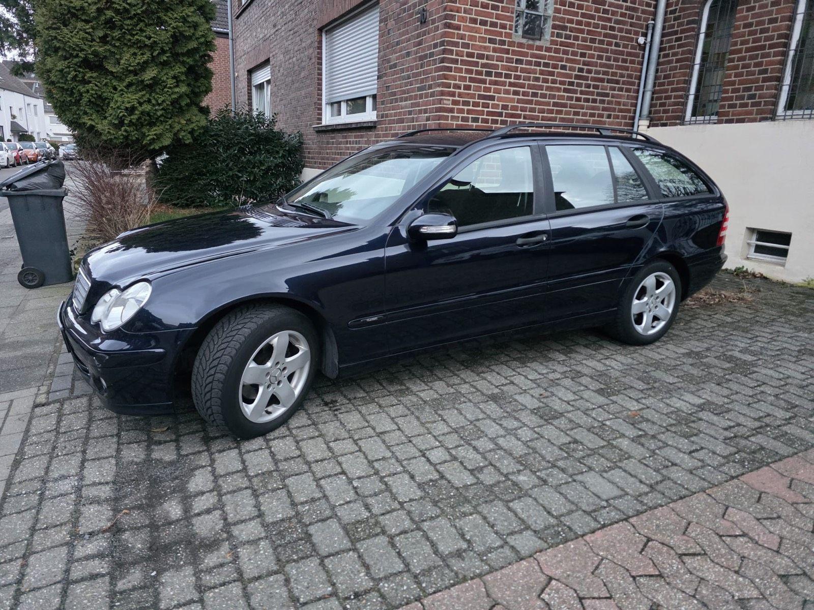 Mercedes-Benz 200 2005 — photo 14