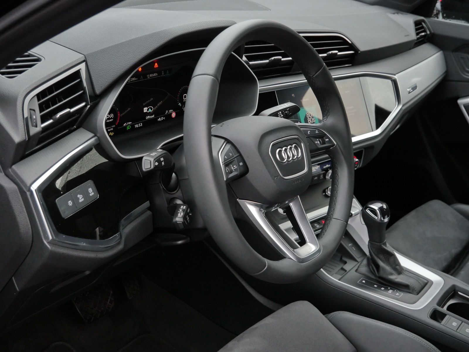 Audi Q3 - Bild 18