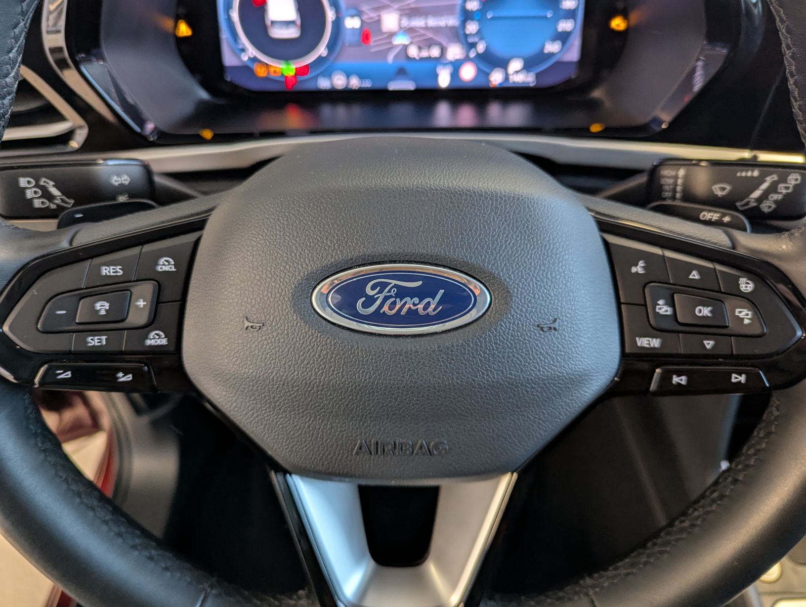 FORD Grand Tourneo L2 Titanium 7-Sitze Bi-LED Cam AHK - Image 24