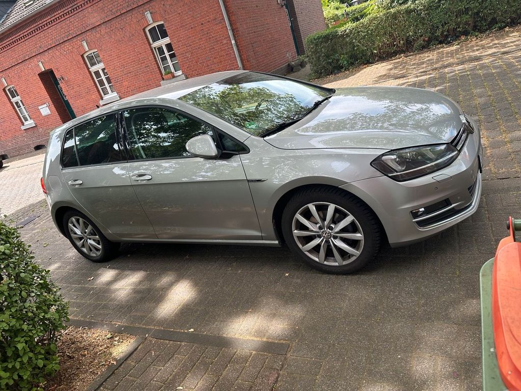 Image of Volkswagen Golf