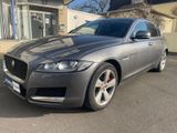 Jaguar XF Pure*AUTOMATIK*TÜV-NEU- - Jaguar XF aus 2017