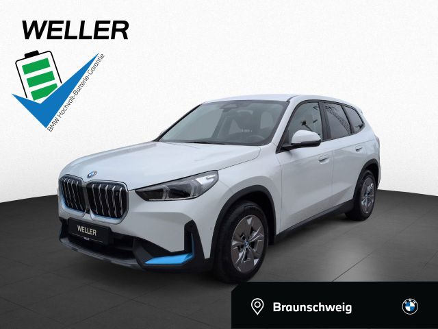 BMW iX1 xDrive30 Innov HuD ACC Kamera AdapLED A.LED