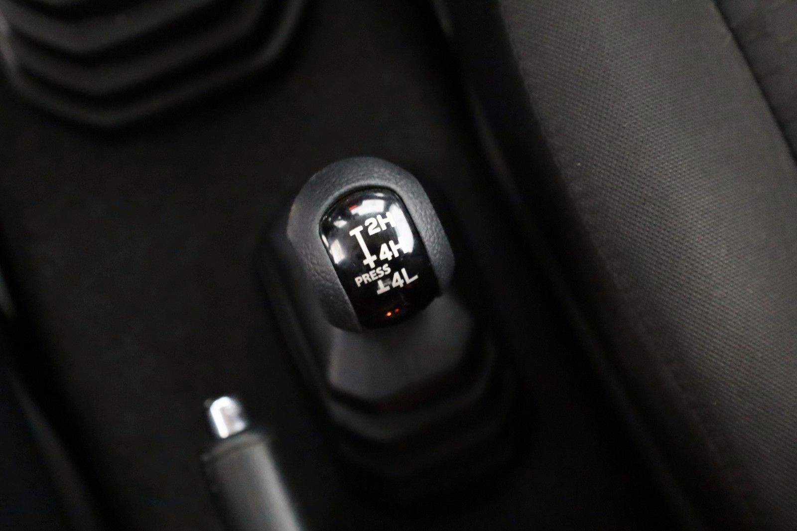 Fahrzeugabbildung Suzuki Jimny Comfort AllGrip NFZ, Foliert,Seilwinde