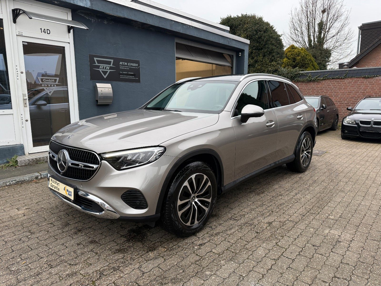 MERCEDES-BENZ GLC 220 d 4Matic Avantgarde Max Voll Pano