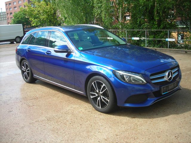 MERCEDES-BENZ C 220 T BlueTec /d Autom. Avantg. 1.Hd. Leder