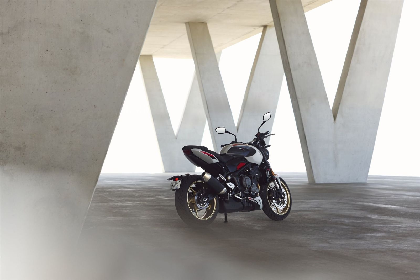 Fahrzeugabbildung Triumph Trident 800