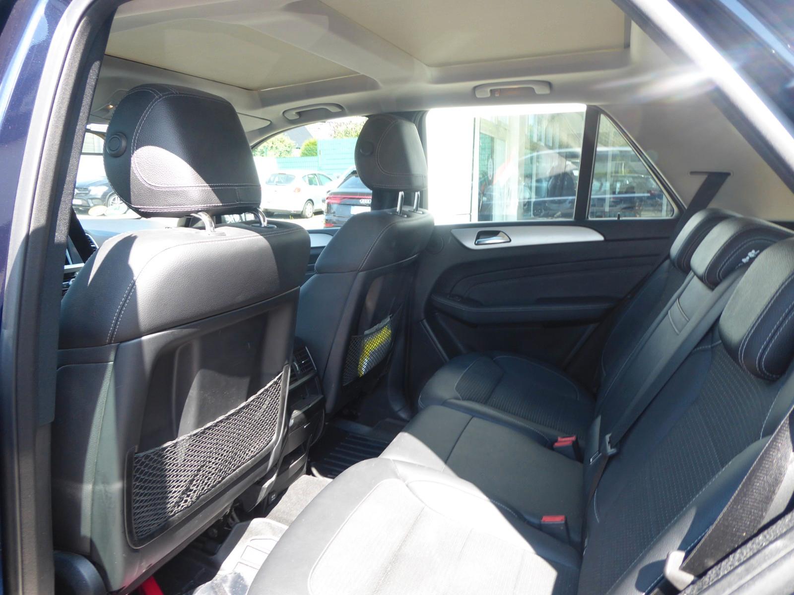 Mercedes-Benz ML 350 CDI BlueTec 4Matic Navi Pano Luftfahrwerk