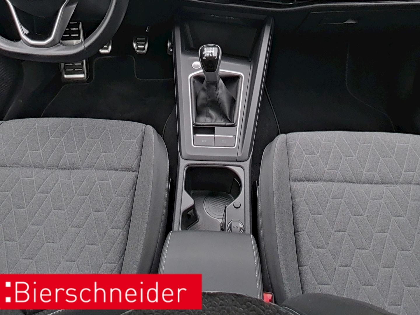 Volkswagen Golf 8 1.0 TSI MOVE SHZ KEYLESS NAVI LED, миниатюра 13