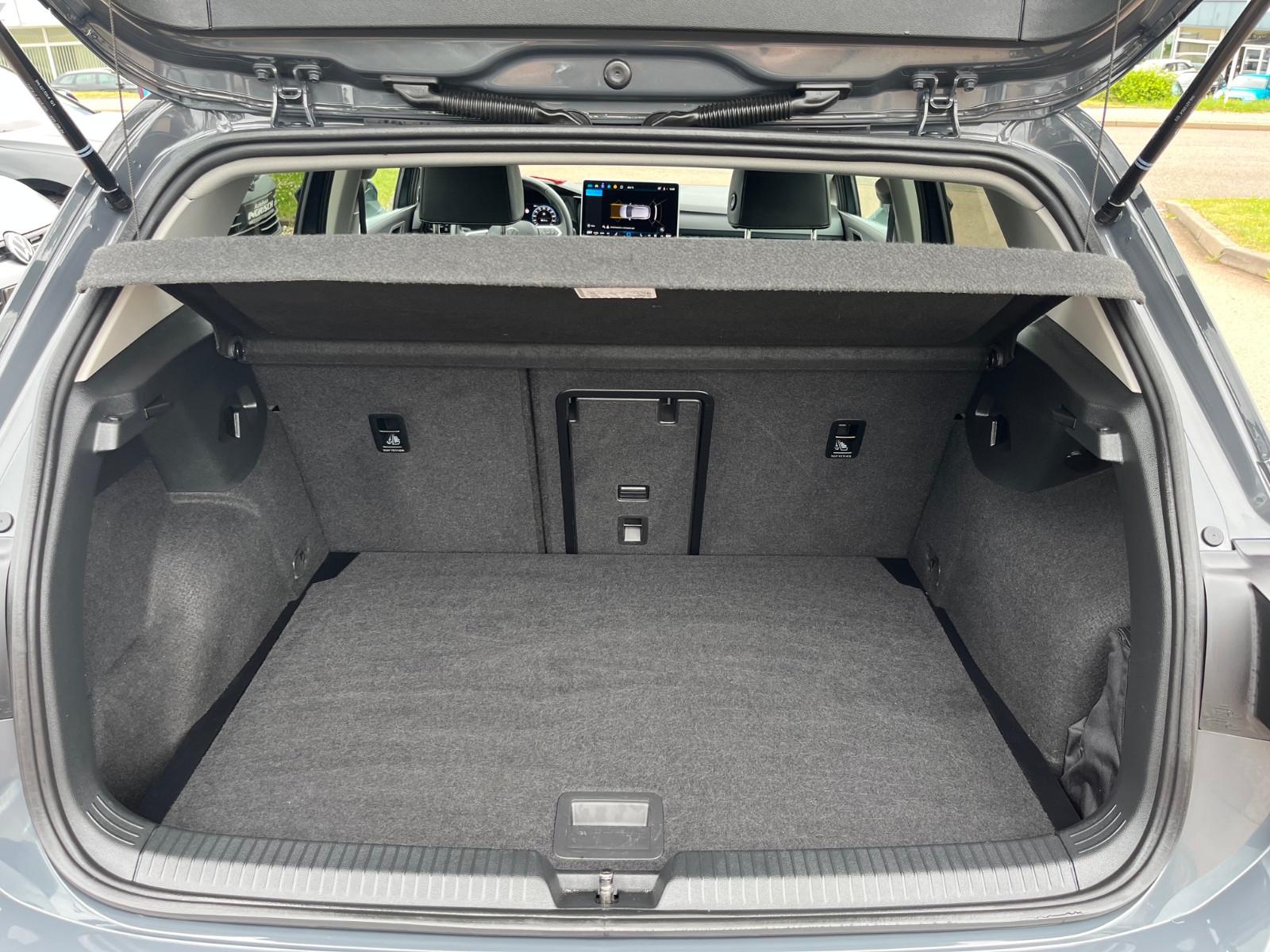 Volkswagen Golf VIII Lim. 1.5 TSI Goal mit NAVI+PDC+LED, миниатюра 15