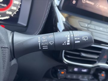 Nissan Juke N-Sport 1.6 Hybrid °LED°Navi°SHZ°RFK°PDC°
