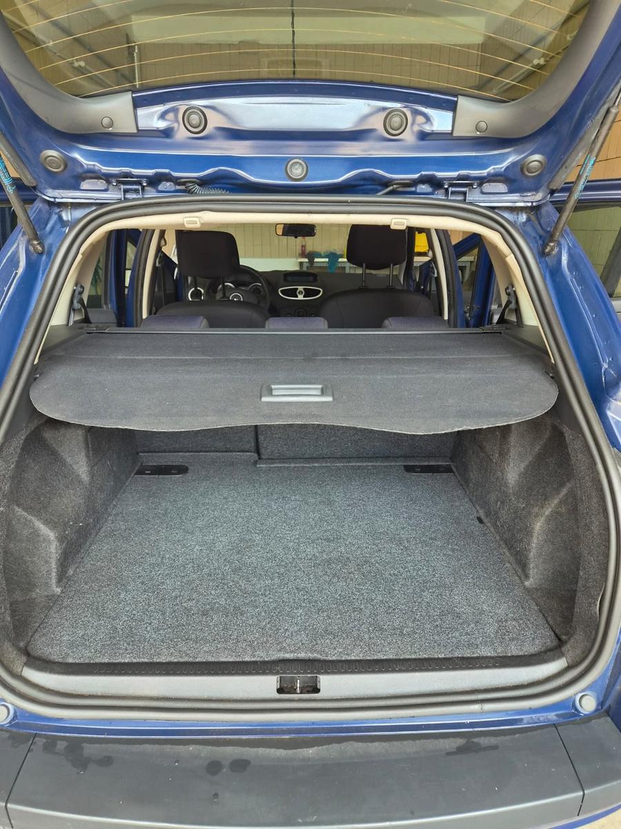 Renault Clio 2008 — photo 12