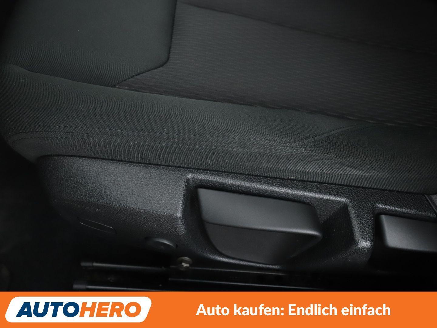 BMW 118i Advantage *NAVI*LED*TEMPO*PDC*SHZ*KLIMA*