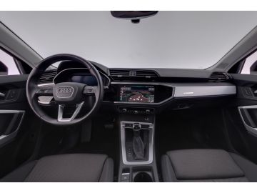 Audi Q3 - 12