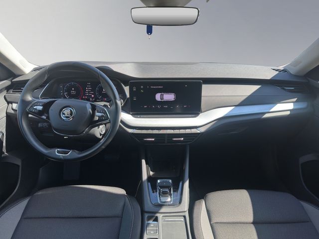 Octavia Combi 2.0 TDI DPF Tour DSG NAVI ACC LED