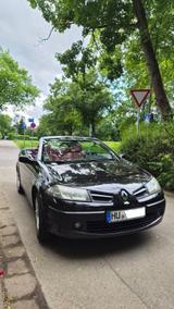 Renault Megane Coupé-Cabriolet Automatik TÜV-NEU - Renault Megane mit Benzin-Antrieb: Cabrio, Automatik