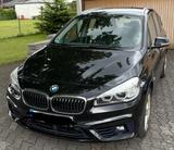 BMW 220 Gran Tourer 220i Steptronic Sport Line S... - BMW 220 Gran Tourer Kombi Gebrauchtwagen