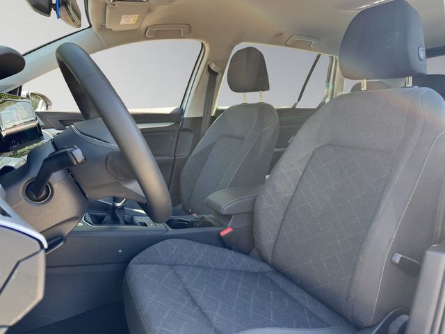 Golf VIII Variant 2.0 TDI Life SHZ NAVI ACC LED