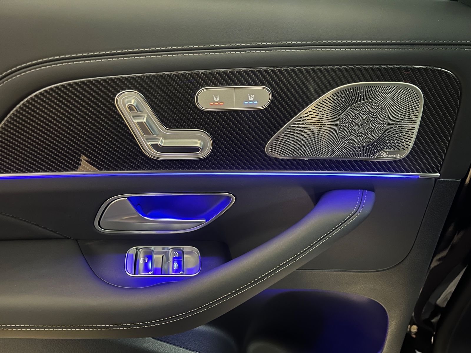 Fahrzeugabbildung Mercedes-Benz GLS 63 AMG 4 Matic*CARBON*3D BURMESTER*NEUWERTIG