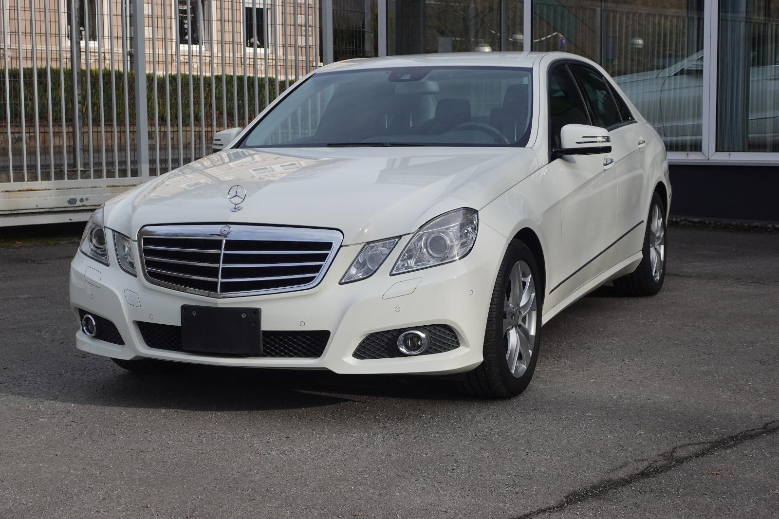 Mercedes-Benz E 350 AVANTGARDE W212 Leder Comand PTS Kamera