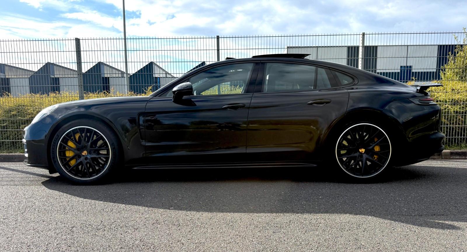 Porsche Panamera Turbo  4.0 V8 Sport Design Keramik