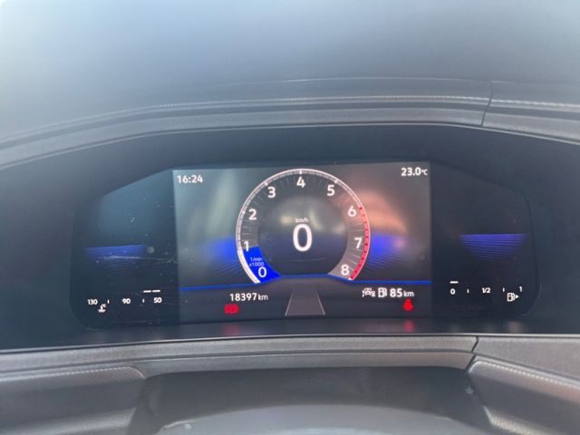 Fahrzeugabbildung Volkswagen T-Cross 1.0 TSI 95 PS 5-Gang AC PDC LANE