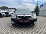 Skoda Octavia/Combi/Ambiente/Klima/Sitzhz/PDC/CD/FH... - Skoda Octavia aus 2011: Kombi