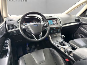 Ford Galaxy - 11