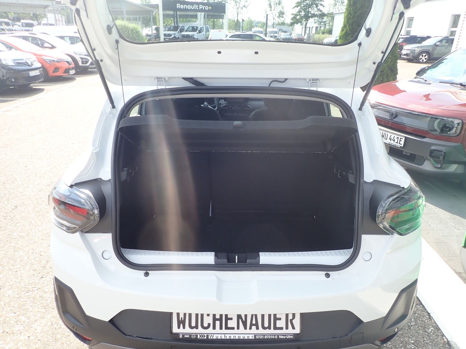 Fahrzeugabbildung Dacia Sandero Stepway Expression TCe 110