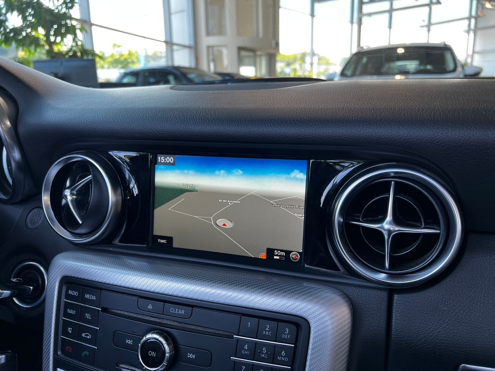 Fahrzeugabbildung Mercedes-Benz SLC 300 AMG H/K LED NAVI