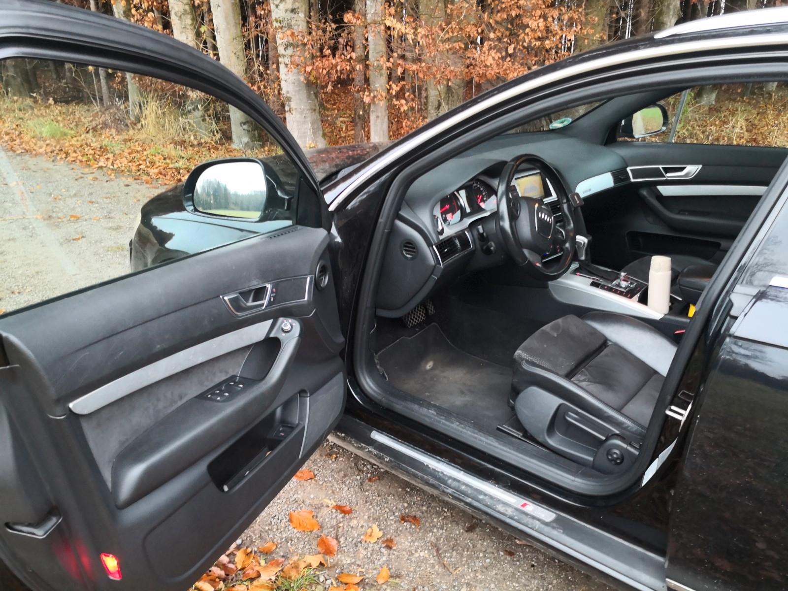 Audi Quattro 2011 — photo 11