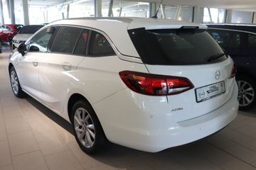 Fotografie des Opel Astra 1.2 Turbo Sports Tourer Elegance AHK