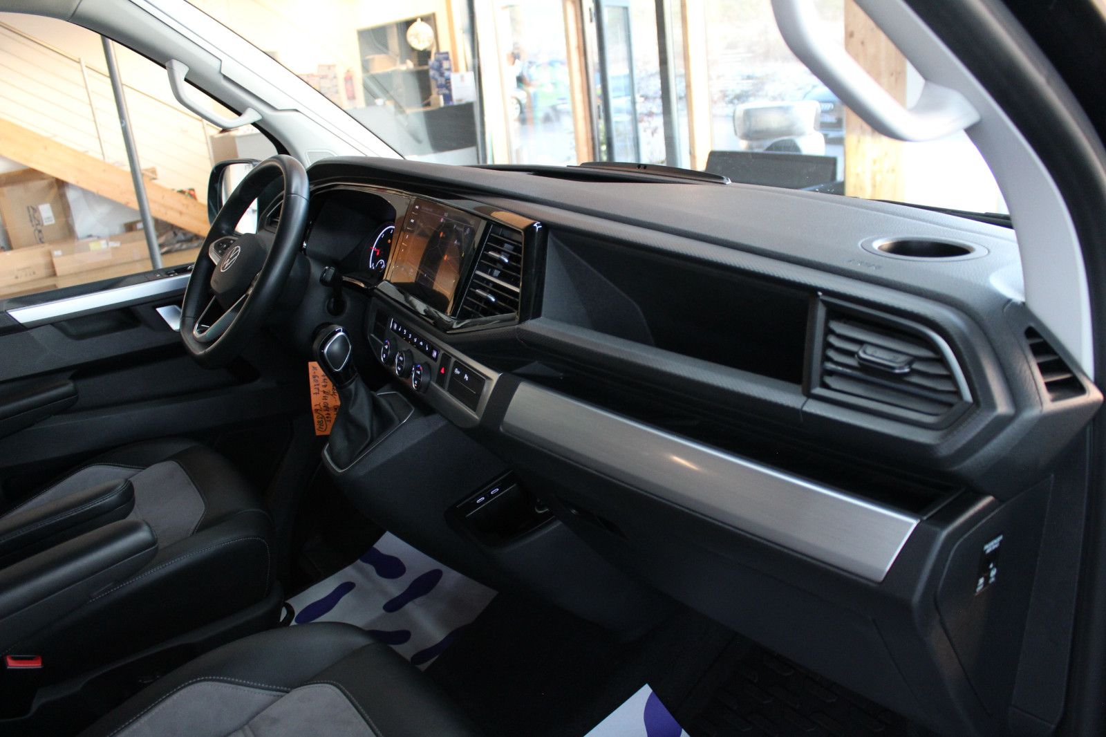 Volkswagen T6.1 California 2.0 TDI DSG Beach Tour FWD foto 11