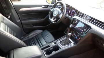 Volkswagen Passat Variant Highline BMT 2.0 TDI 238 PS 4Moti