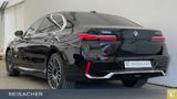 BMW 750e A xDrive M-Sport,SkyLou,AHK,Leder - BMW 750 New cars
