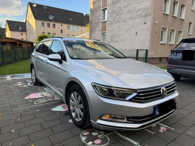 Volkswagen VW Passat Variant 2.0 TDI DSG Comfortline