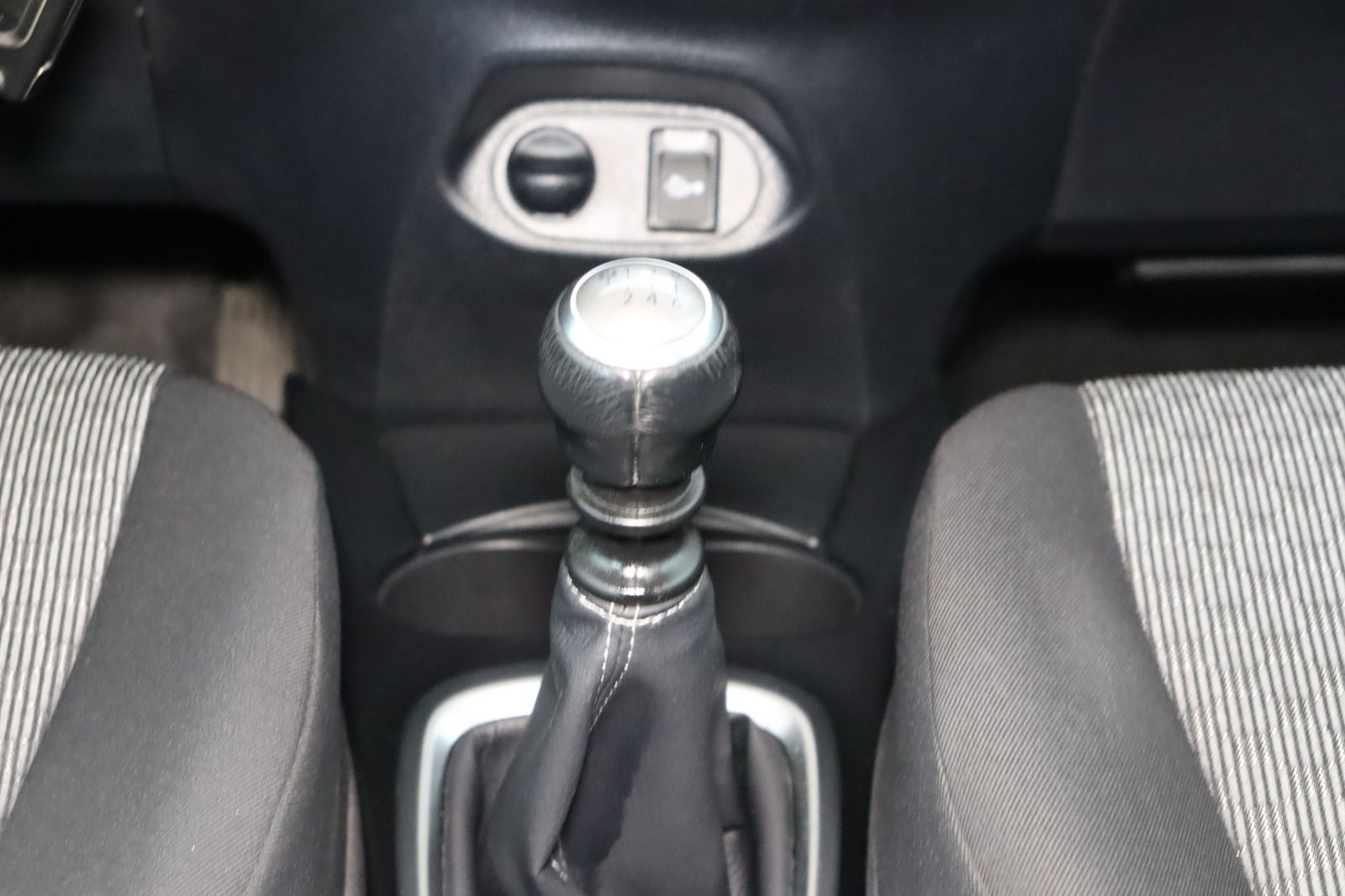 Fahrzeugabbildung Toyota Yaris * RFK * Sitzhzg. * Bluetooth Comfort