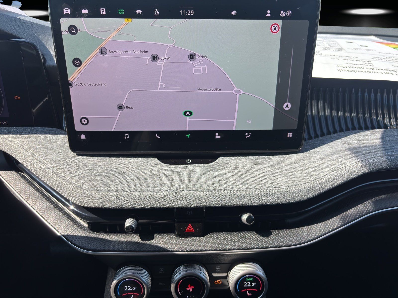 Fahrzeugabbildung SKODA Superb Combi Selection 1,5 TSI iV 150 kW DSG