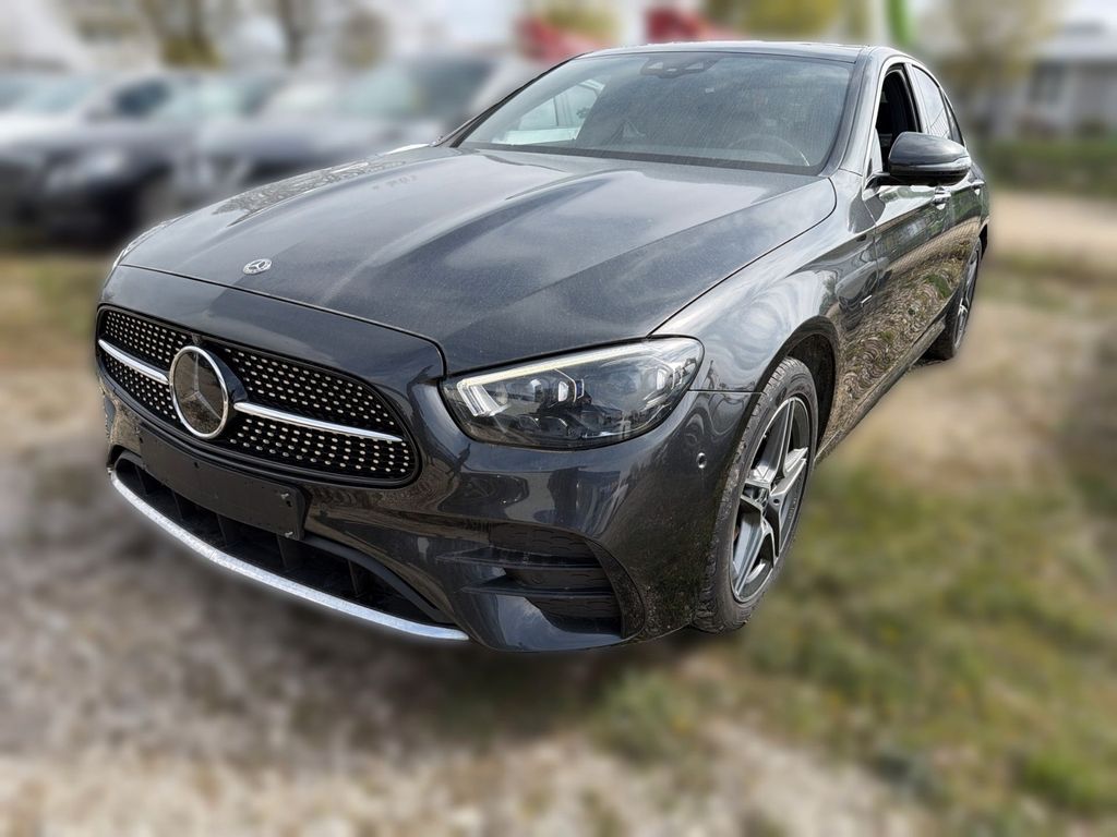 Image of Mercedes-Benz E 300