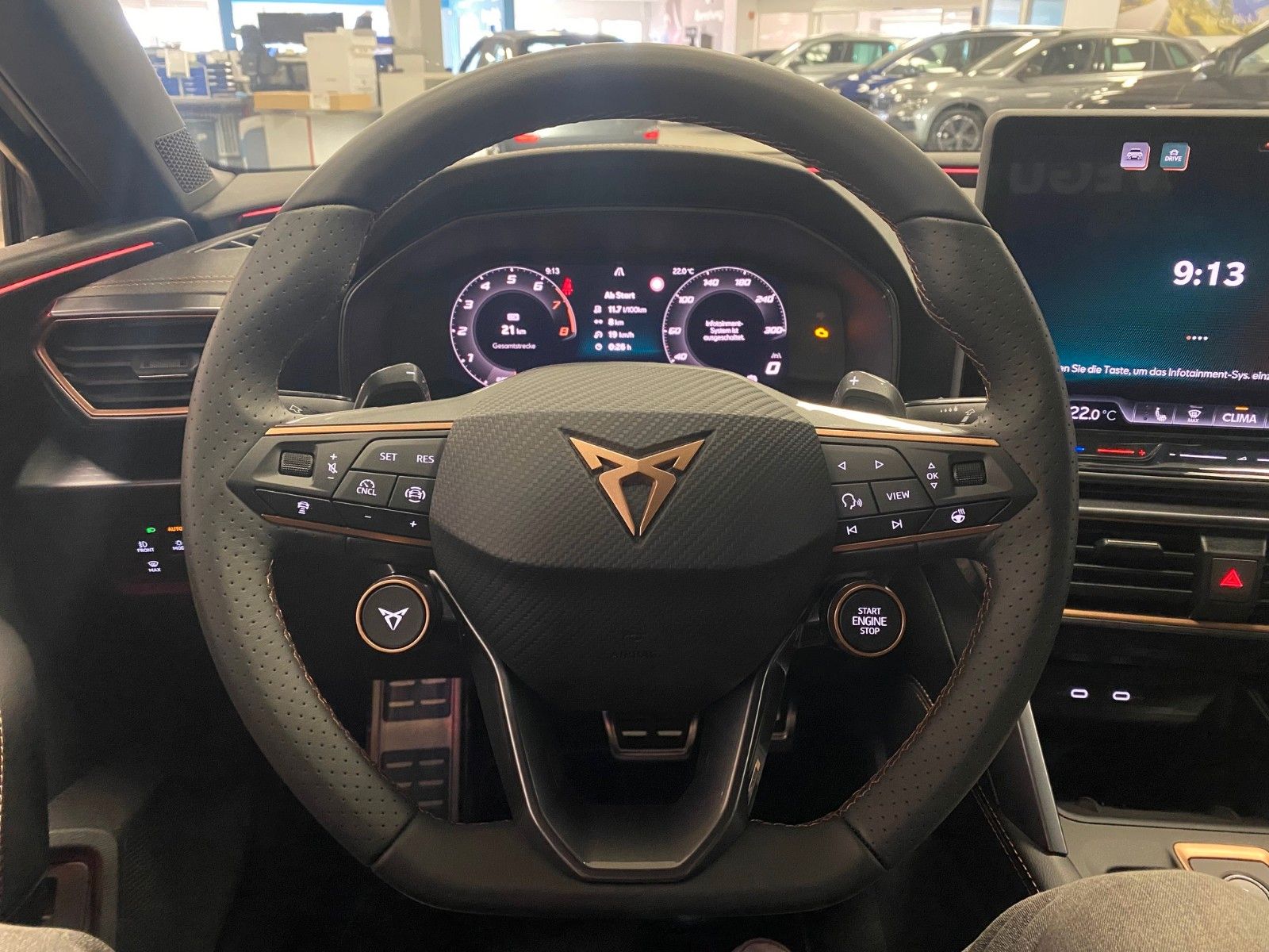 Fahrzeugabbildung CUPRA Leon ST 1.5 eTSI DSG FACELIFT MHEV+5 J. GARANTIE