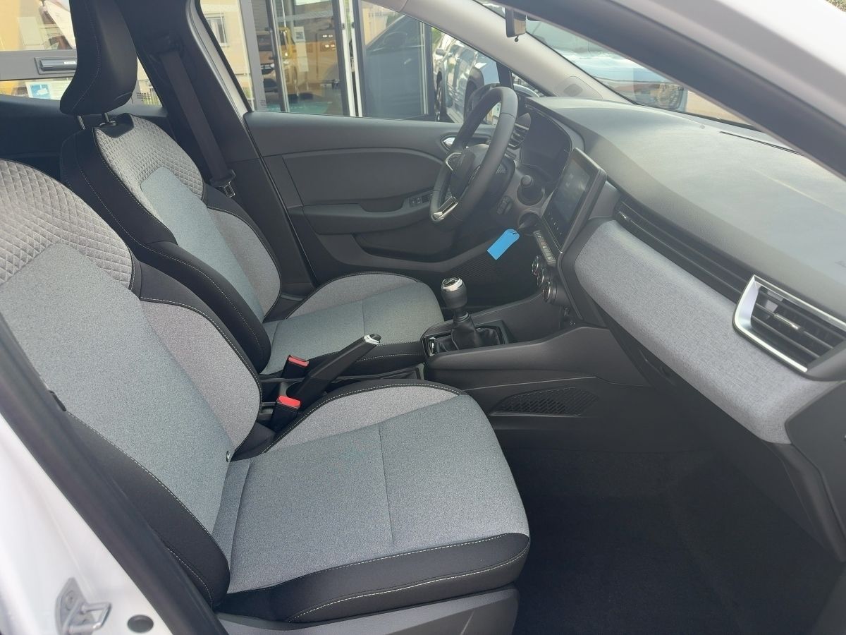 Fahrzeugabbildung Renault Clio Evolution SCe 65 GJR Klima Einparkhilfe