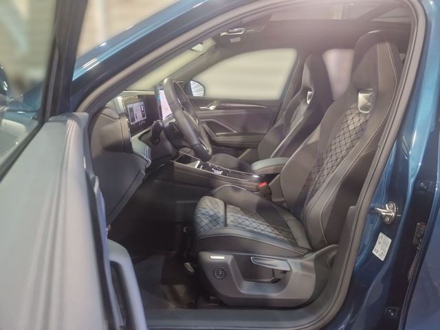 Tiguan 2.0 TDI DSG 4M IQ.LIGHT+NAVI+PANO+HUD+ACC