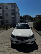 Mercedes-Benz E 350 BlueTEC 4MATIC T ELEGANCE ELEGANCE - Mercedes E-Klasse mit Schiebetür