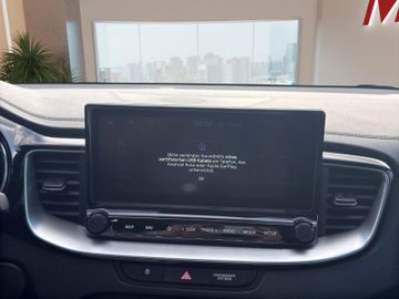 Kia XCeed 1.5 T-GDI Vision Navi Kamera Sitzheiz AHK