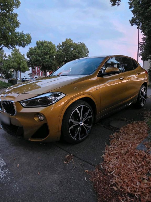 Image of BMW X2