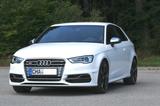Audi S3 2.0 TFSI quattro   Nur 47.900km - Audi: Q9