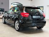 Mercedes-Benz A 180 CDI 7G-DCT Urban Sport BlueEfficienc - Mercedes-Benz A 180 mit Diesel-Antrieb: Automatik