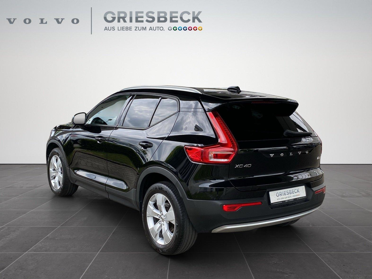 Volvo XC40 B4 Momentum Pro LED*Navi*SHZ*360*LM