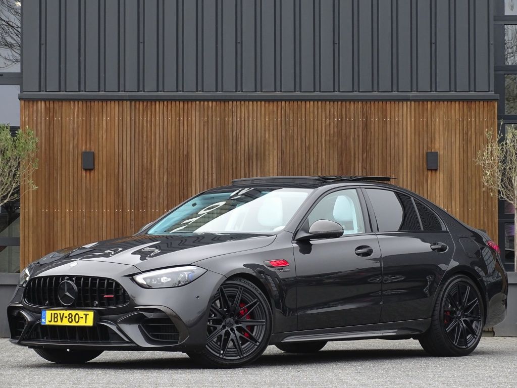Mercedes-Benz C 63 AMG
