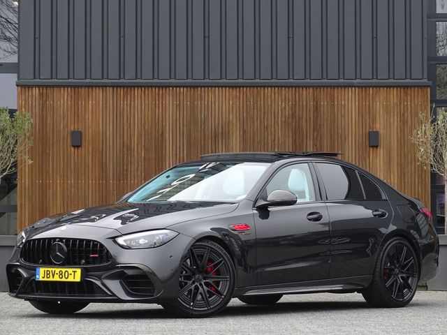 MERCEDES-BENZ C 63 AMG S E Performance 680PK NE / carbon