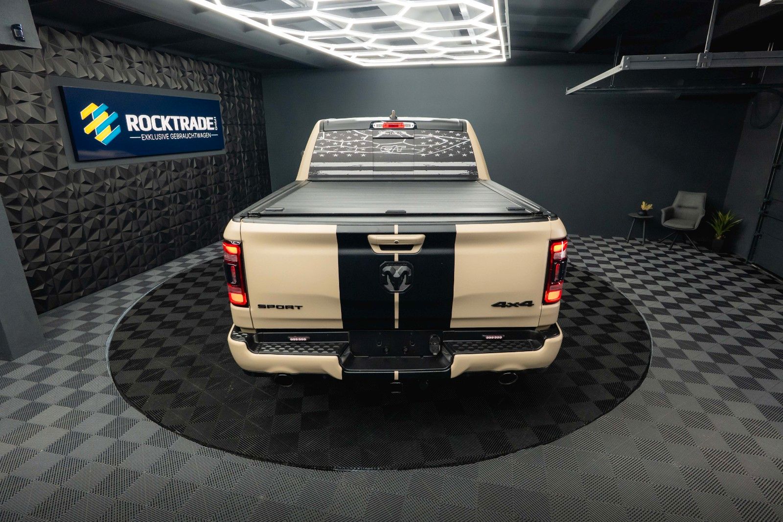 Fahrzeugabbildung Dodge RAM 5.7 V8 HEMI 4x4 NIGHT GT SPORT Offroad 19%